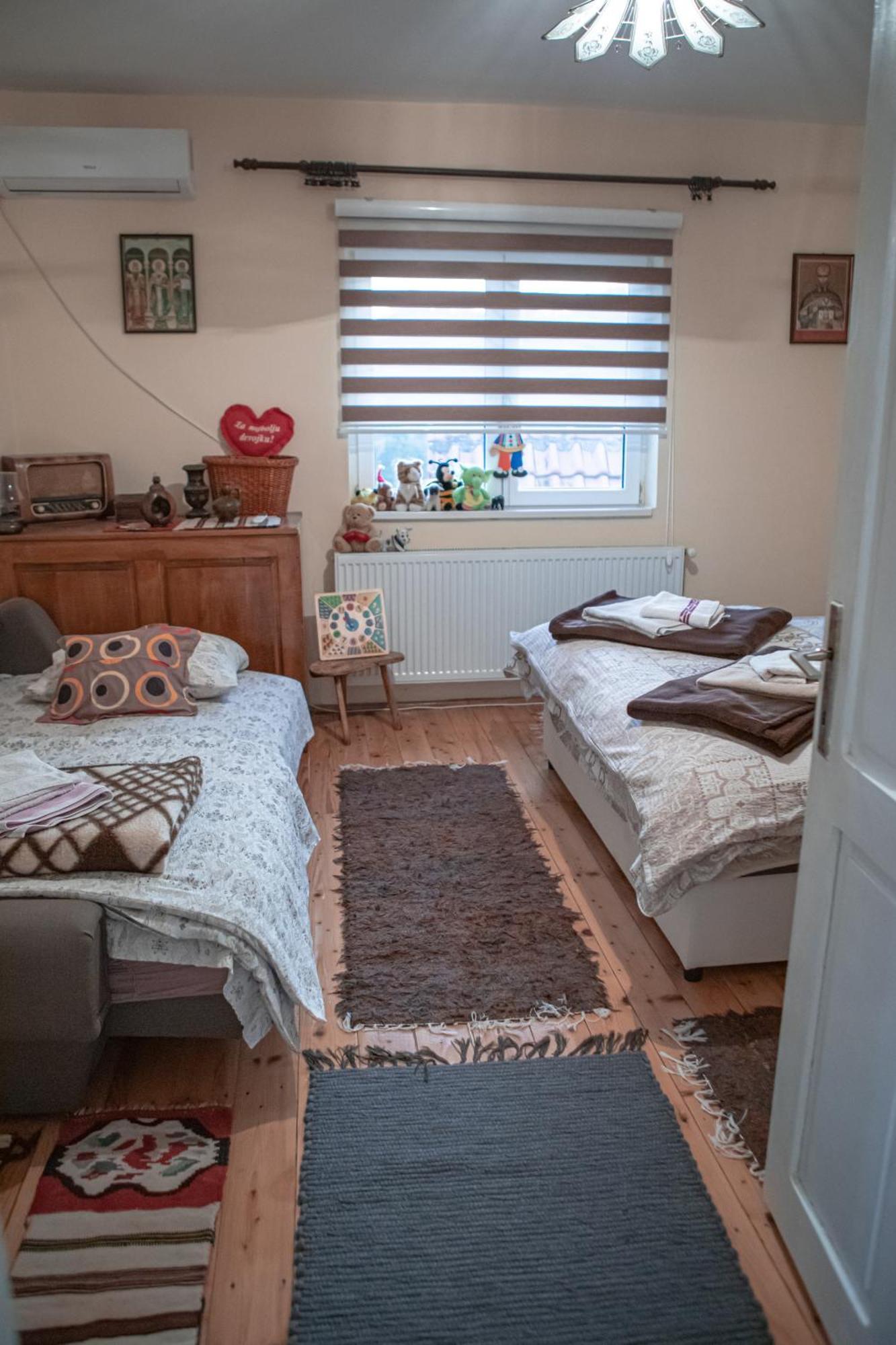 Villa Prenociste Lelic Valjevo Esterno foto